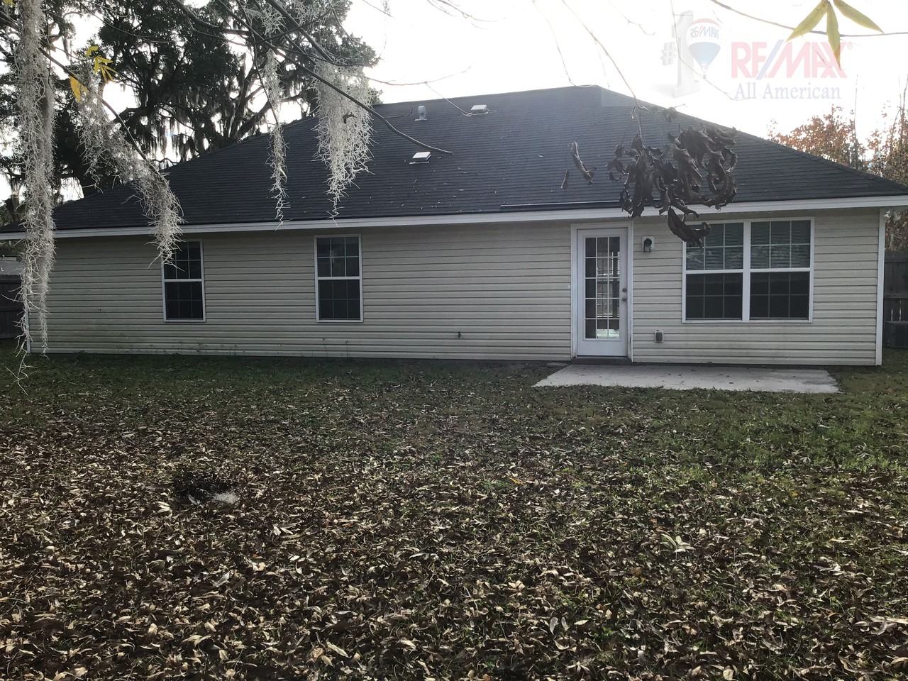 718 High Grove Court - Photo 2 of 2