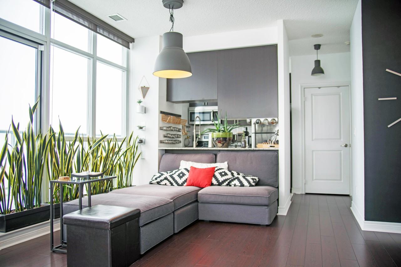 50 Town Centre Court #PH 3