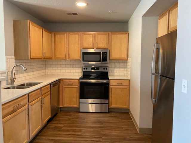 Liv Arbors Apartments For Rent 2955 Leggett Dr Traverse City Mi 49685 With 30 Floorplans Zumper