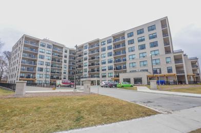 1200 Commissioners Road West, London, ON N6K 1C7 1 Bedroom Condo for ...