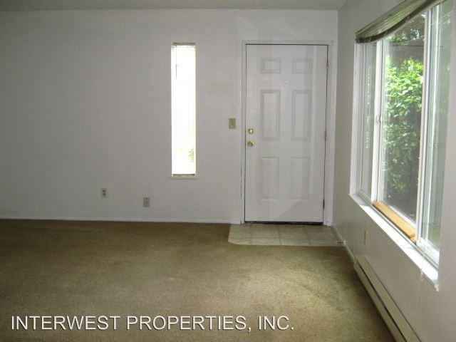 40  --  44 N. LOMBARD ST - Photo 3 of 9