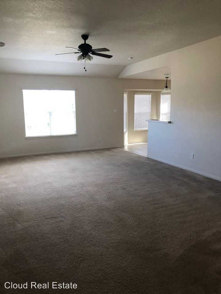 3610 Del Mar Court - Photo 2 of 13