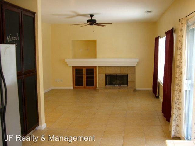 629 Sundale Ln - Photo 3 of 7