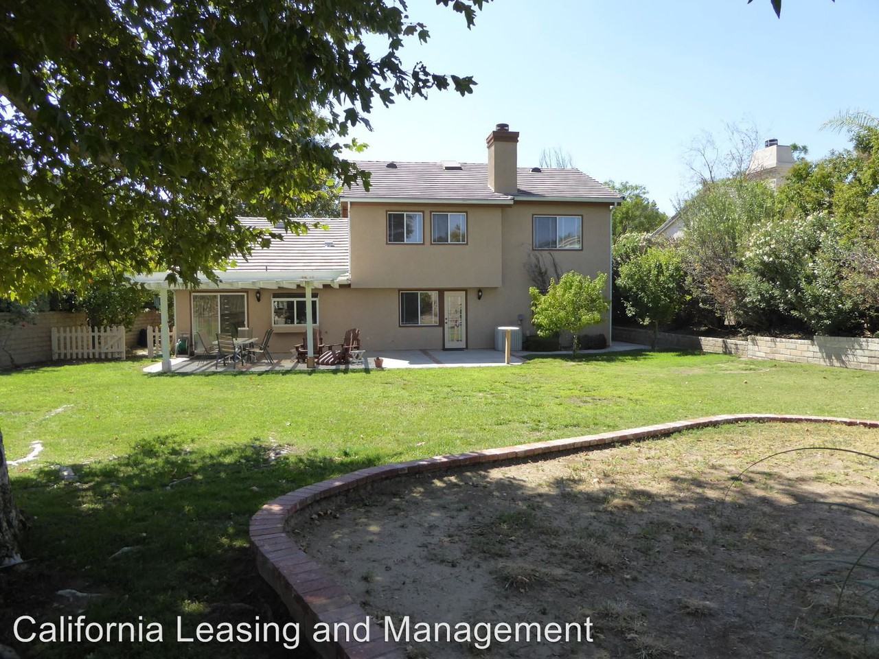 27042 Littlefield Drive - Photo 2 of 13