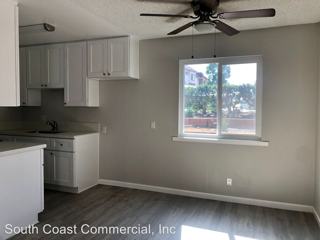 3111 Fenelon Street San Diego Ca 92106 3 Bedroom House For Rent