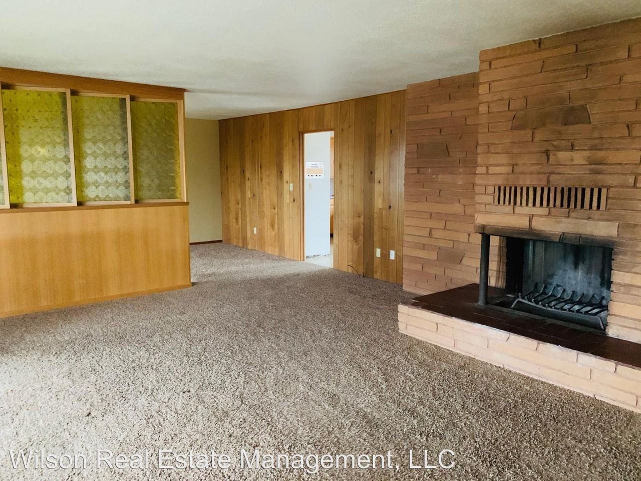 401 Kenward Way - Photo 2 of 12