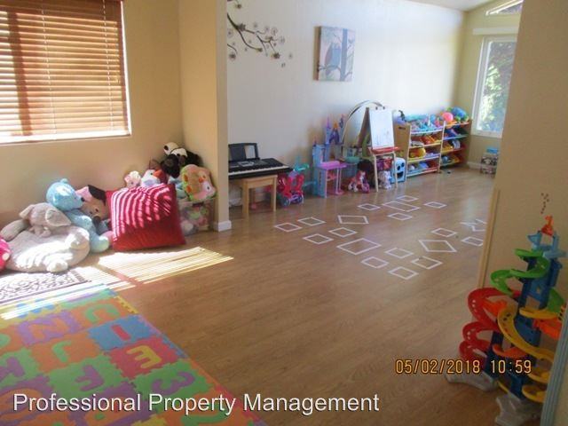 124 Oriole Court - Photo 2 of 11
