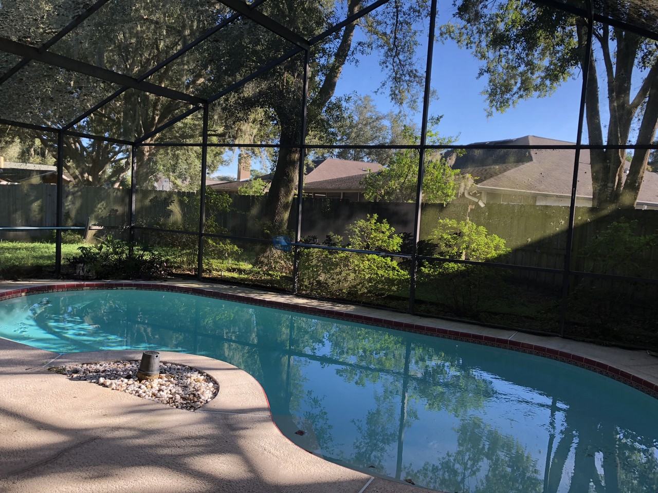 24139 Twin Ct - Photo 2 of 37