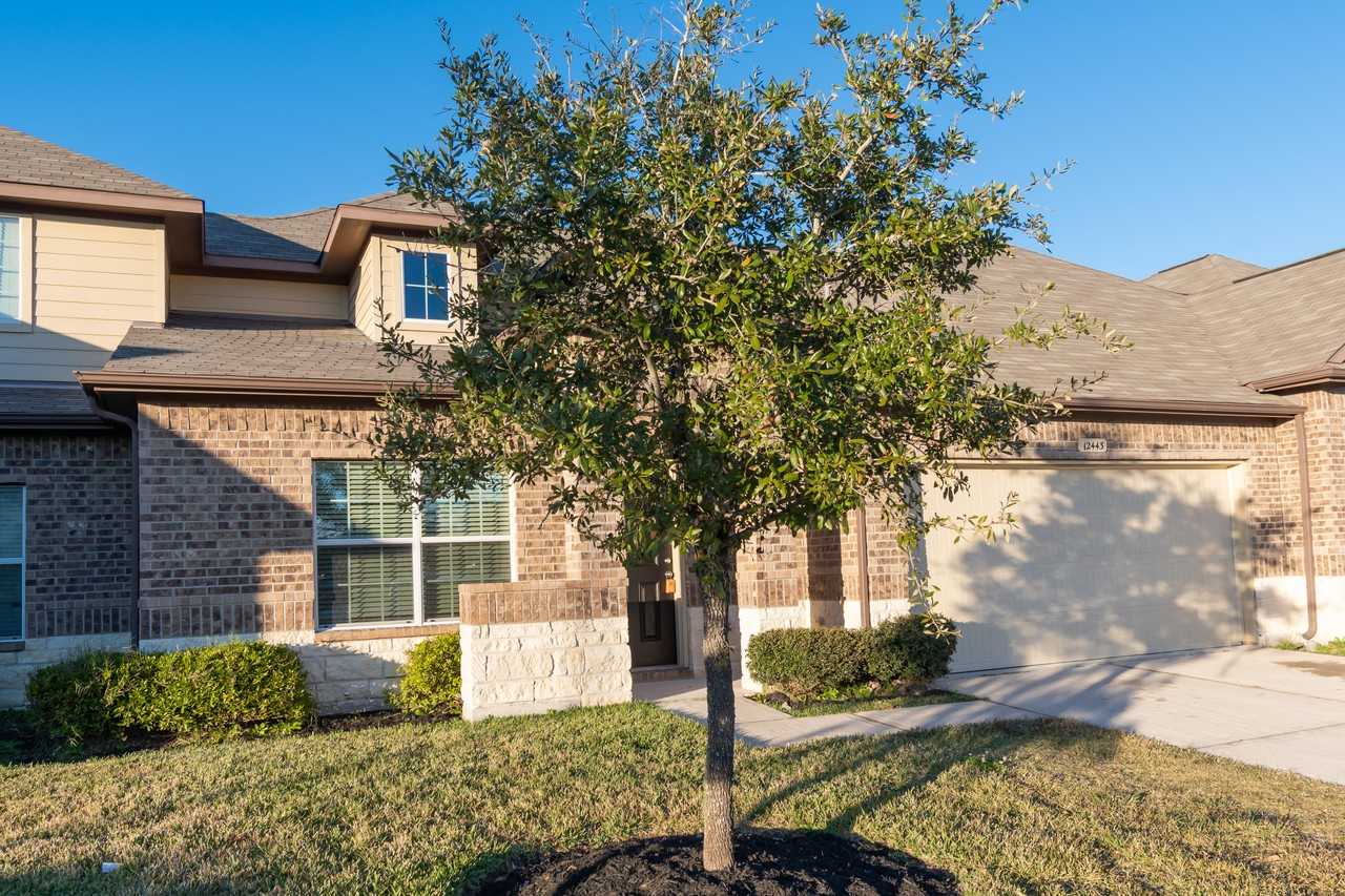 12443 Dona Ln - Photo 2 of 11