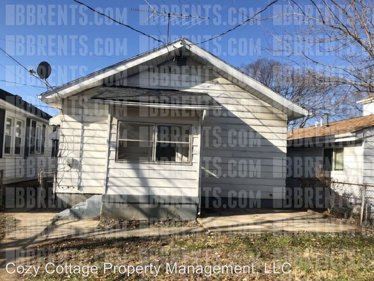 306 Hudson Avenue - Photo 2 of 8