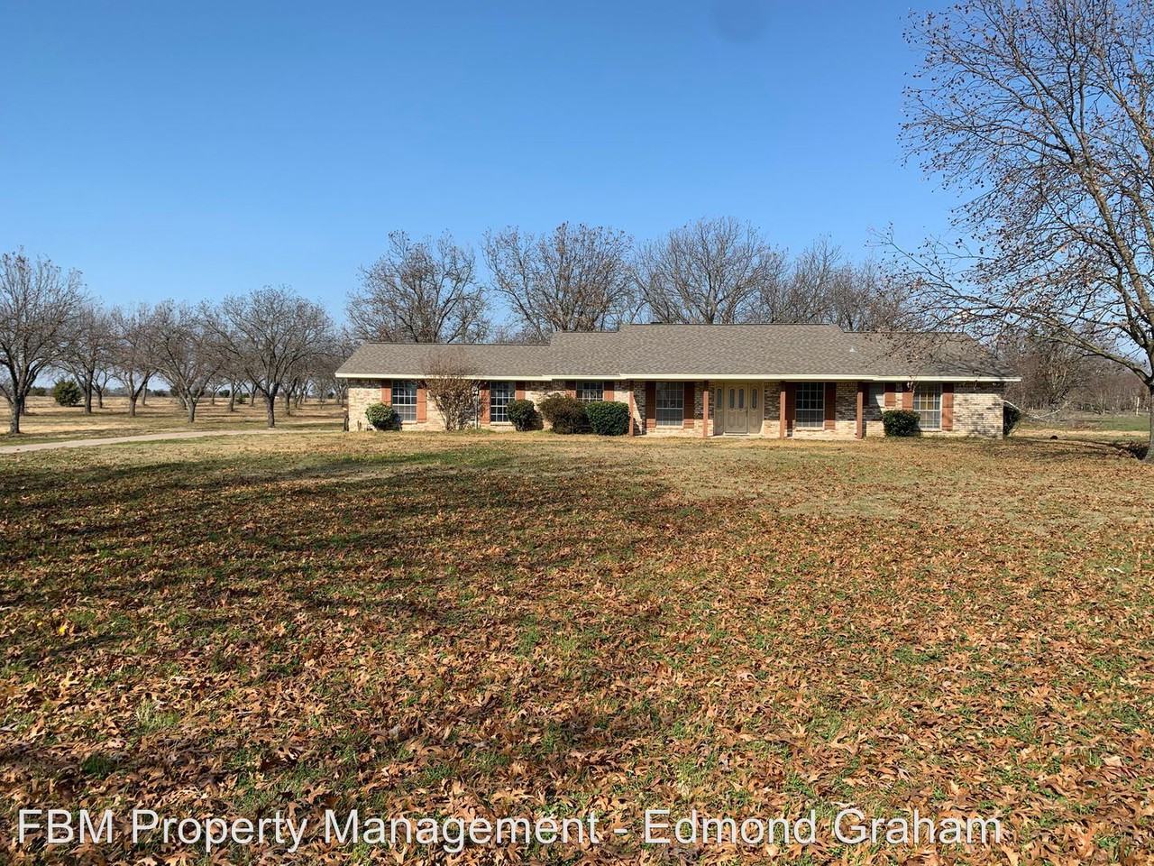 212 Brown Rd - Photo 2 of 24