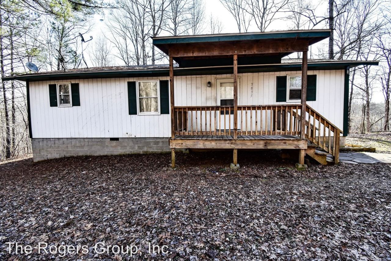 3835 Bridges Rd - Photo 2 of 11