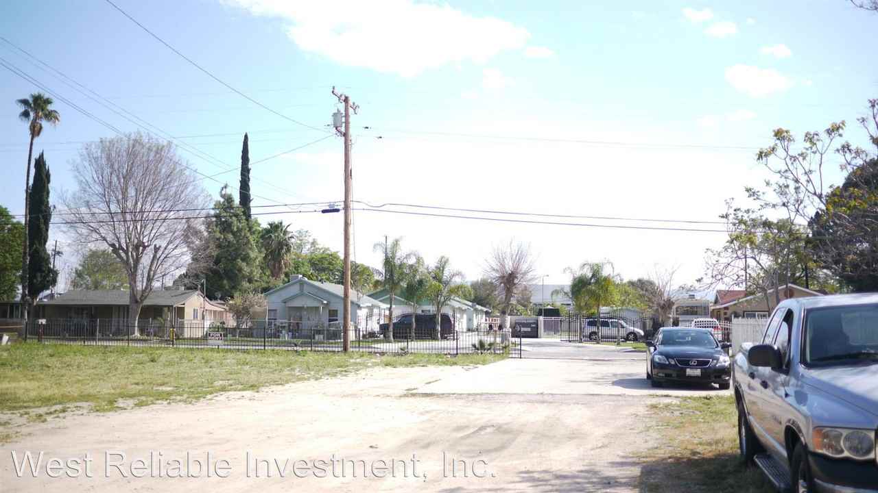 872 East 2nd Street - Photo 3 of 26