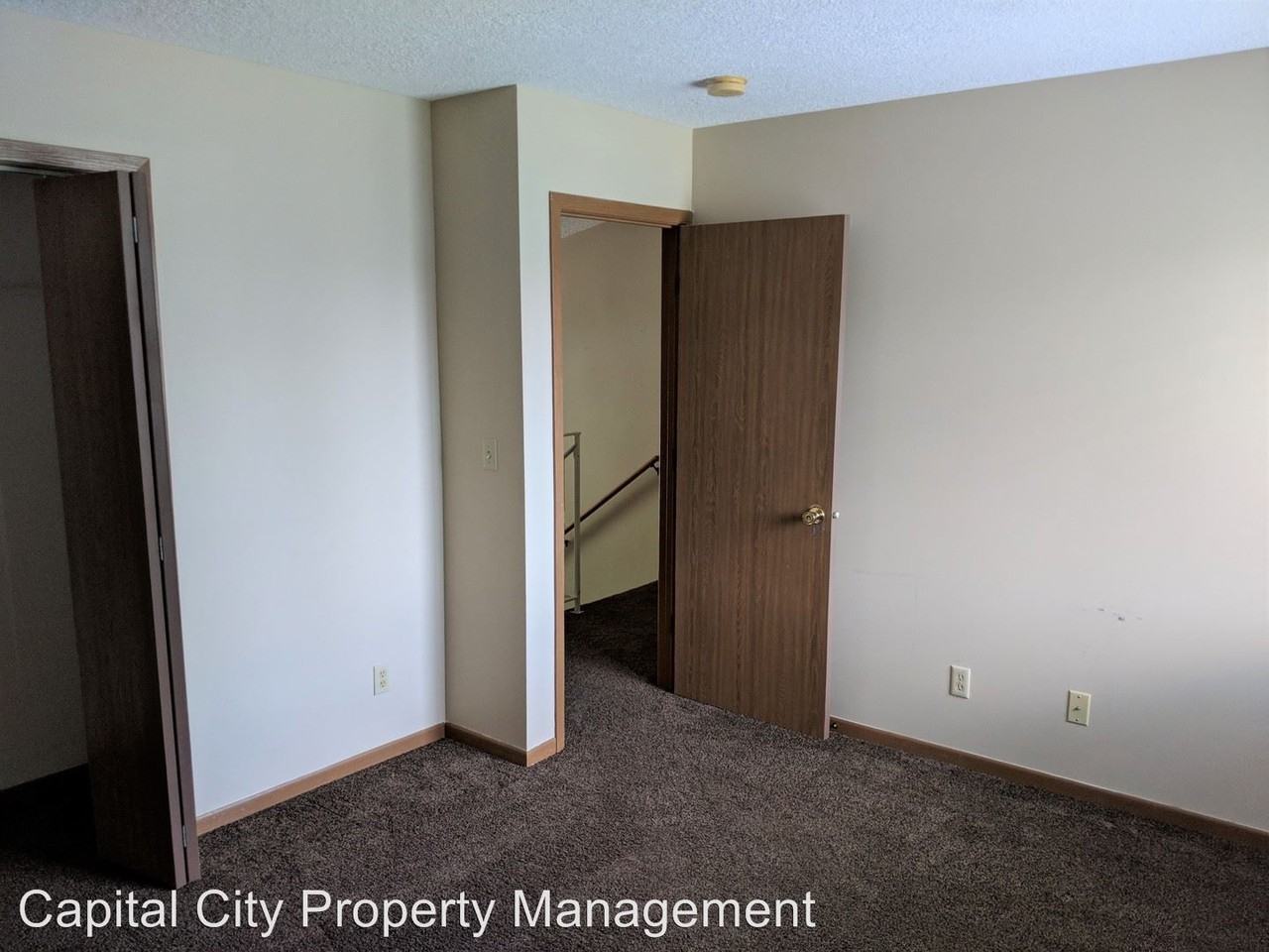 509 W 4th St - Photo 3 of 17