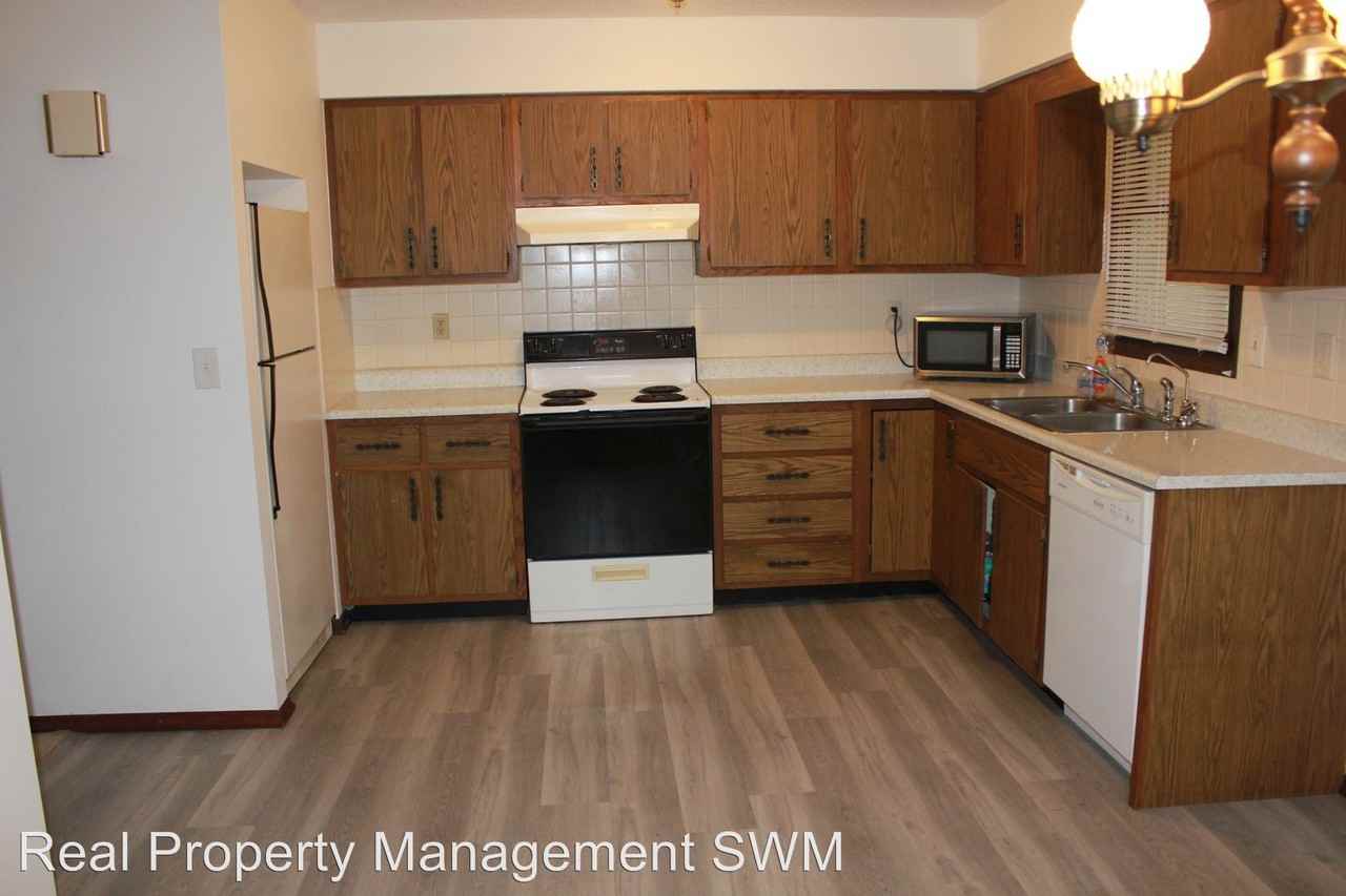2523 Demorrow Circle - Photo 3 of 11