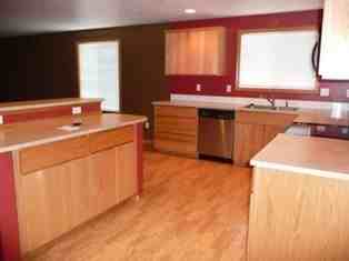 752 N. Lincoln Street - Photo 3 of 17