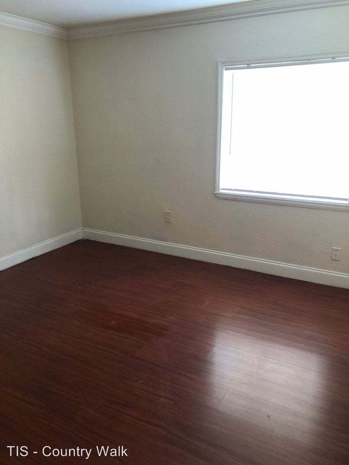 614 Fenton Pl 103 - Photo 2 of 10