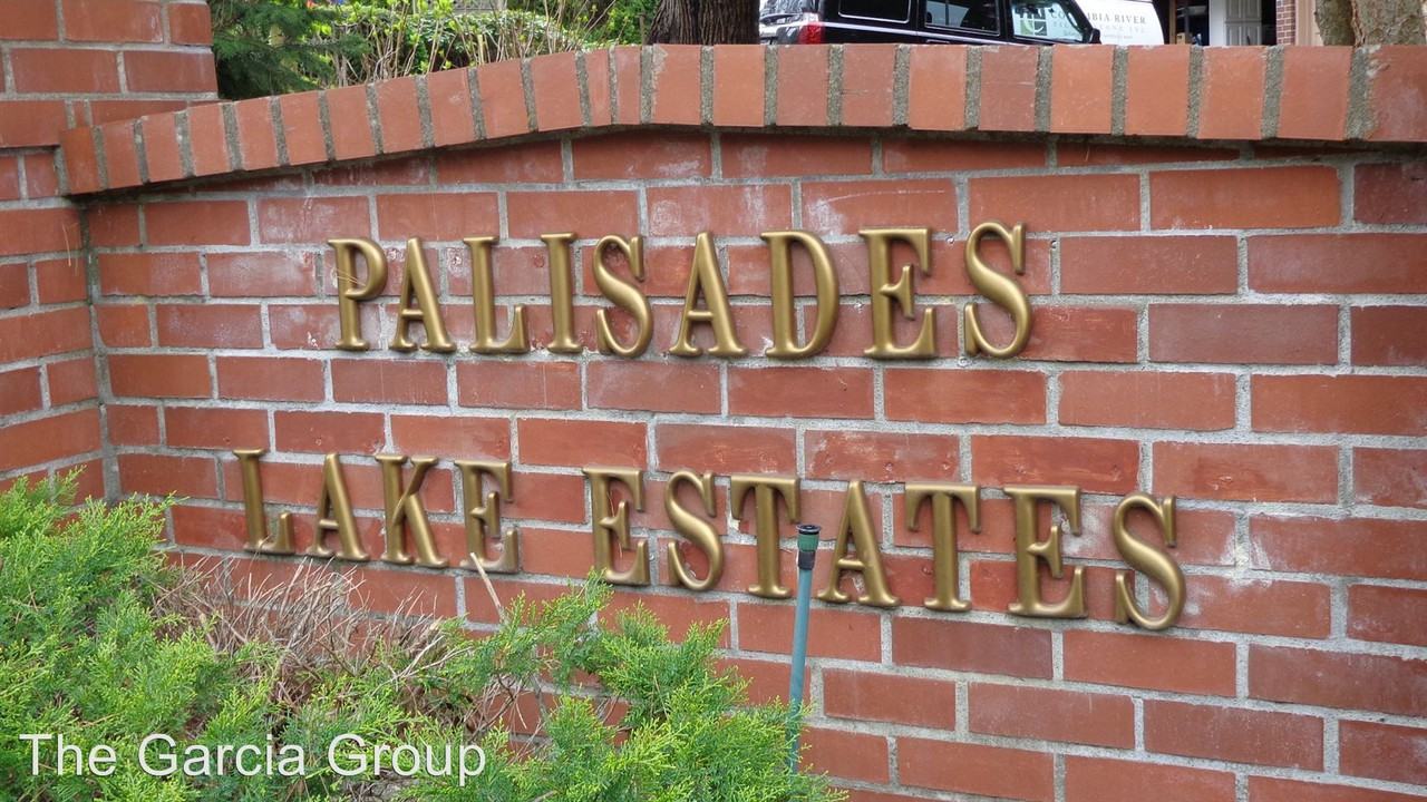 1736 Palisades Terrace - Photo 2 of 32