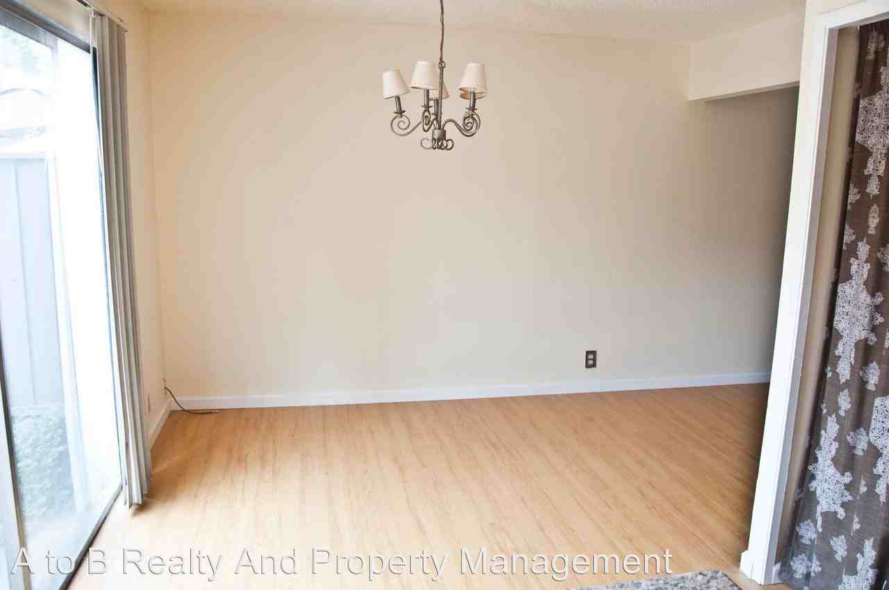 5386 Fig Grove Ct - Photo 3 of 14