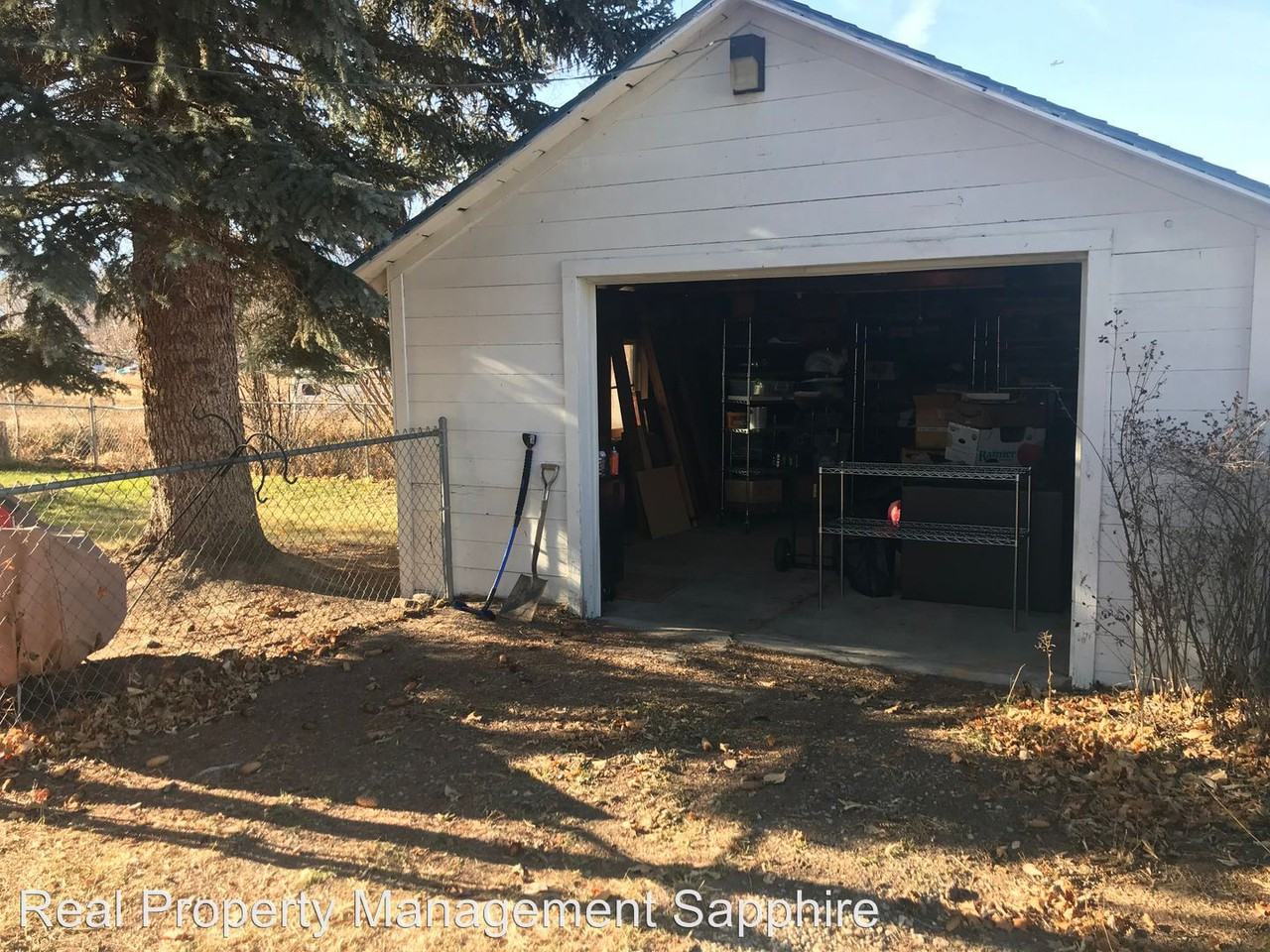 709 Eastside Highway - Photo 3 of 7