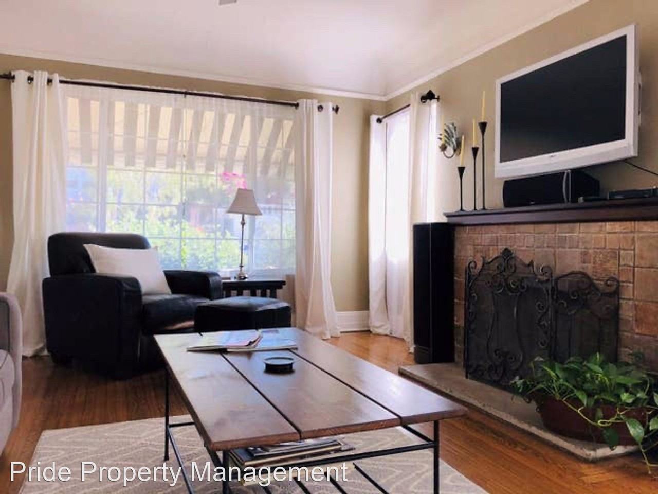 1720 29th St - Photo 3 of 18