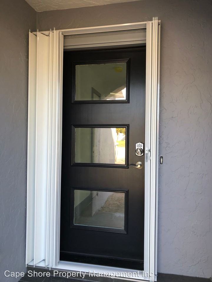 3927 COUNTRY CLUB BLVD   A & B - Photo 2 of 15
