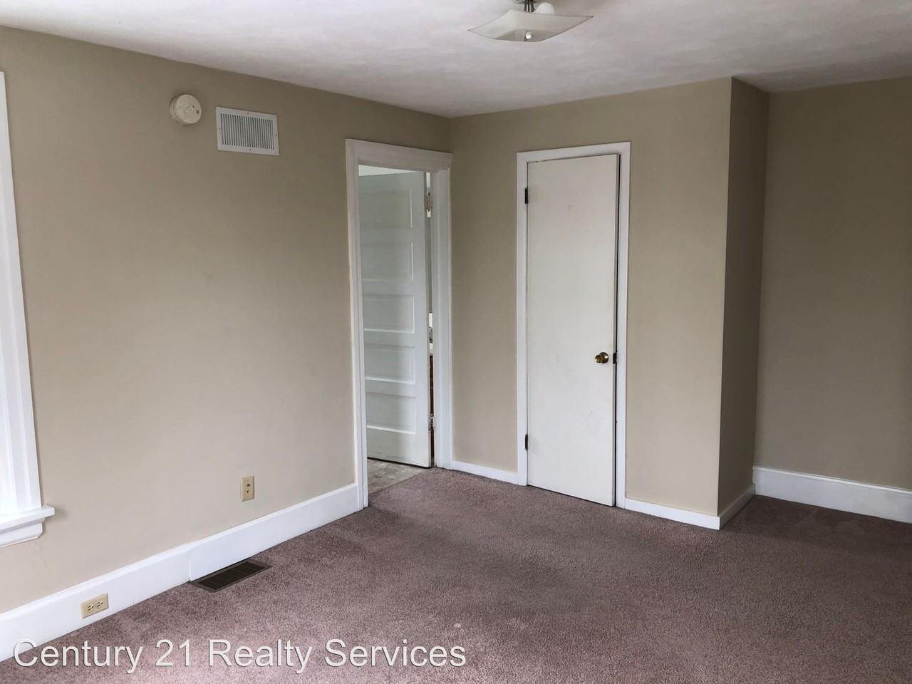427 Hockersville Rd - Photo 2 of 18