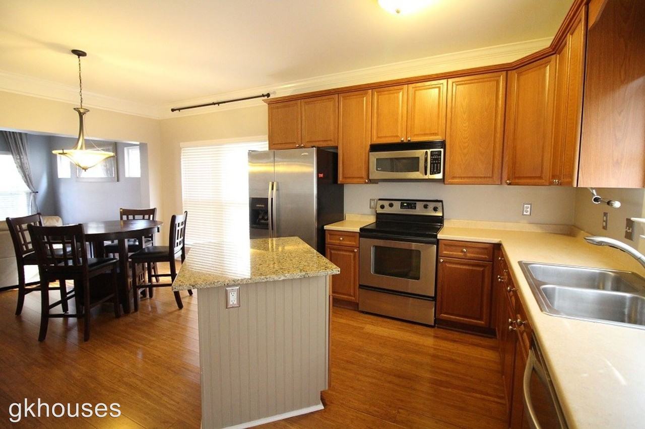 7850 Heaton Way - Photo 3 of 14