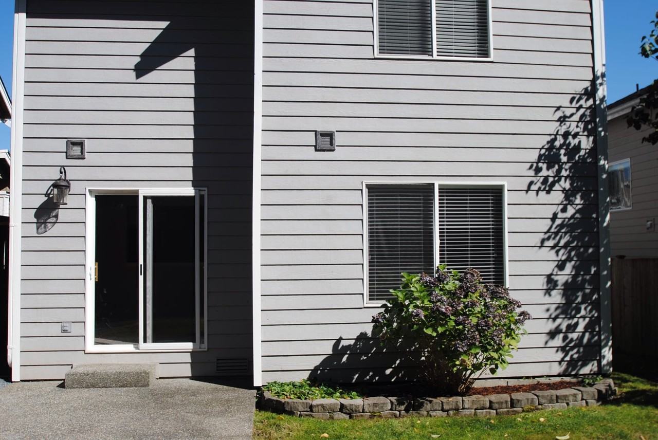 13424 Prospector Ridge Rd SE - Photo 2 of 11