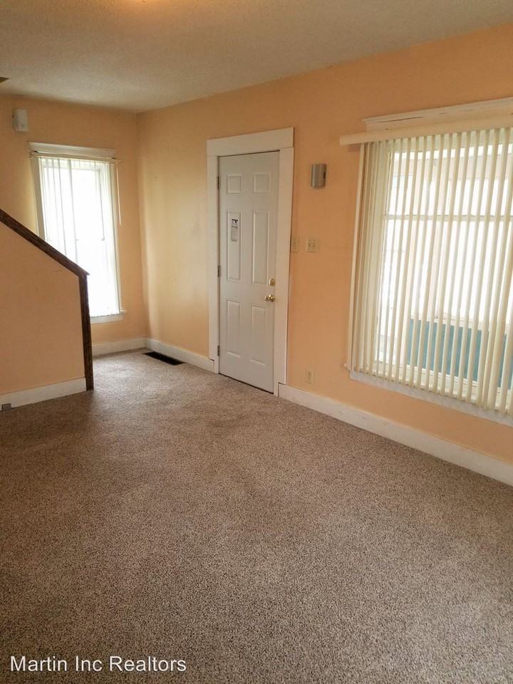 343 Albany St - Photo 3 of 13
