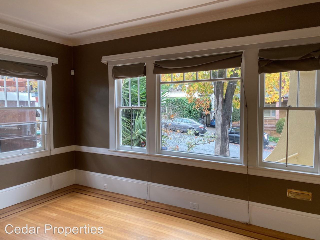 6 Moss Avenue - Photo 3 of 24