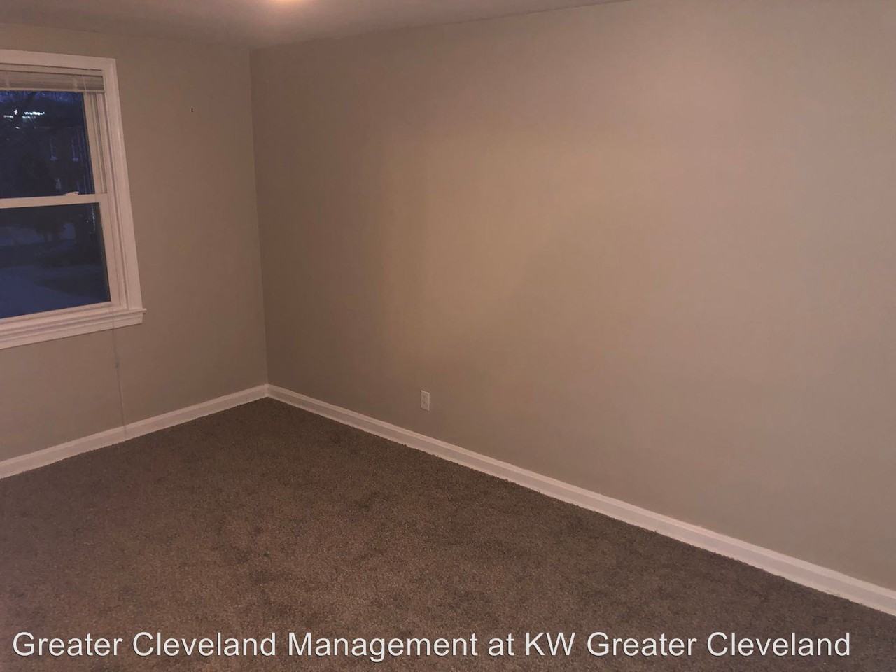 4051 Township Parkway - Photo 2 of 14