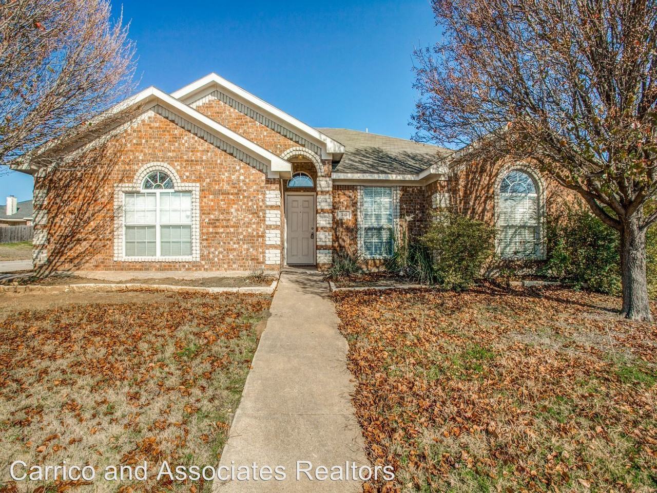315 Mcmurtry Drive - Photo 2 of 25