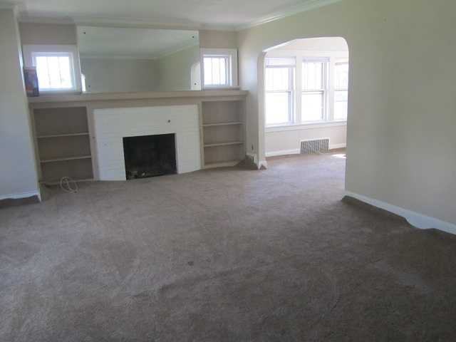 36 Snelling Ave - Photo 2 of 9