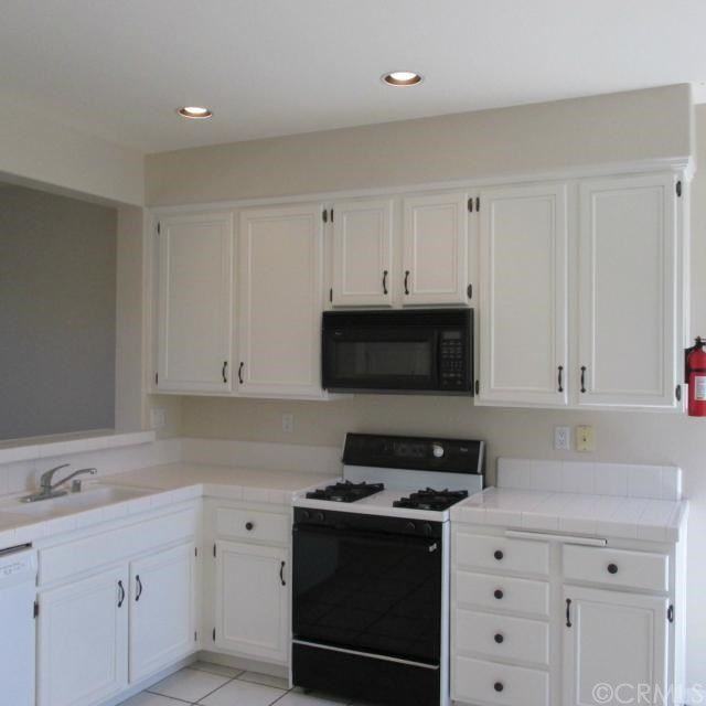 85 Mira Mesa - Photo 3 of 7
