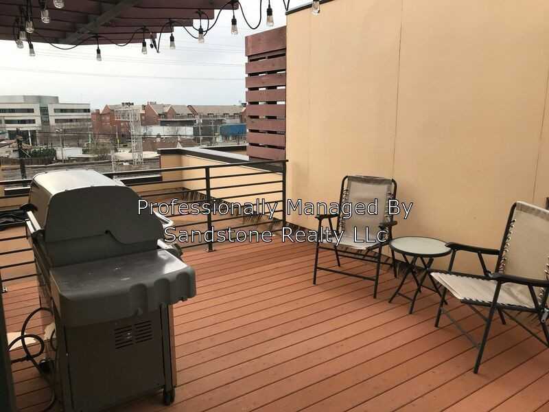 1907 E 119th St - Photo 3 of 15