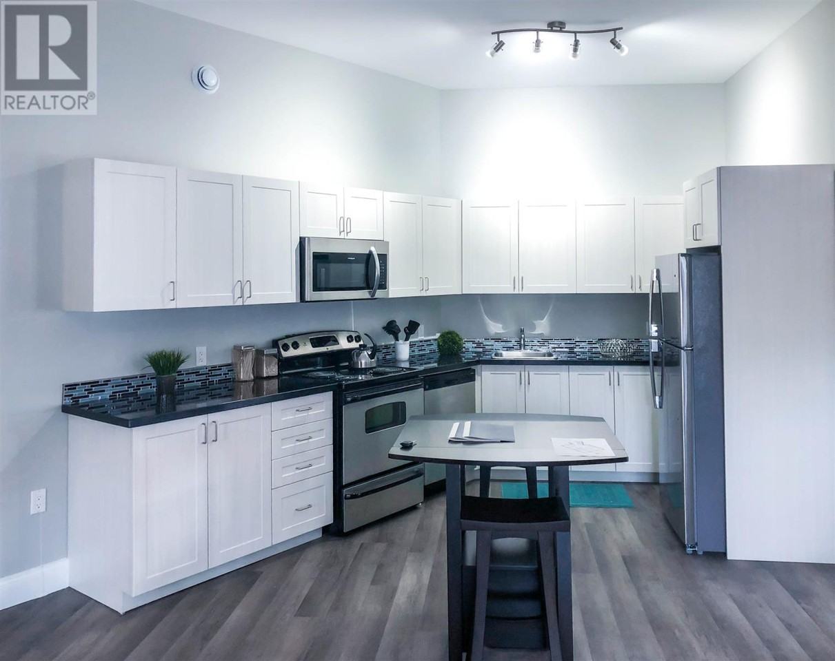 630 Princess Street - Photo 3 of 11