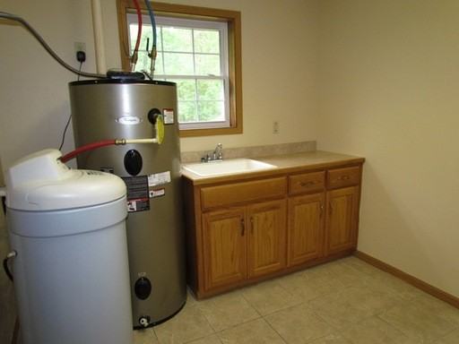 15606 Copperstone Ln - Photo 2 of 41