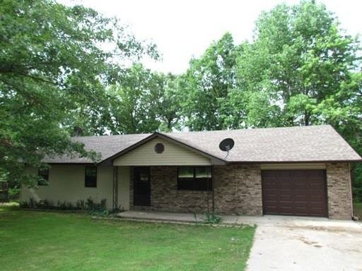 16980 Hemlock Ln - Photo 2 of 33