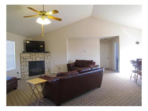 25 Old Milburnton Rd - Photo 2 of 10