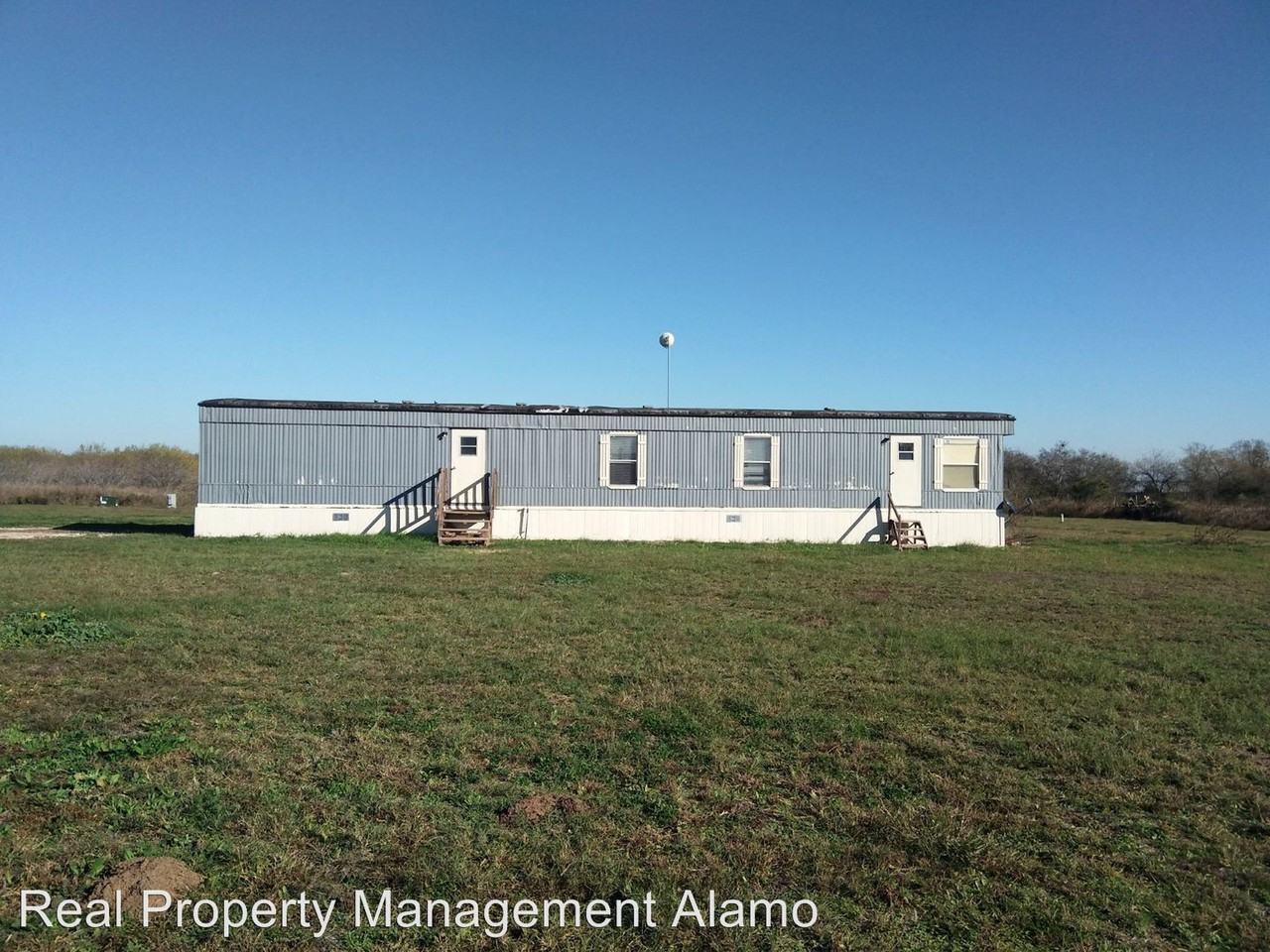 22288 FM 463 - Photo 2 of 22