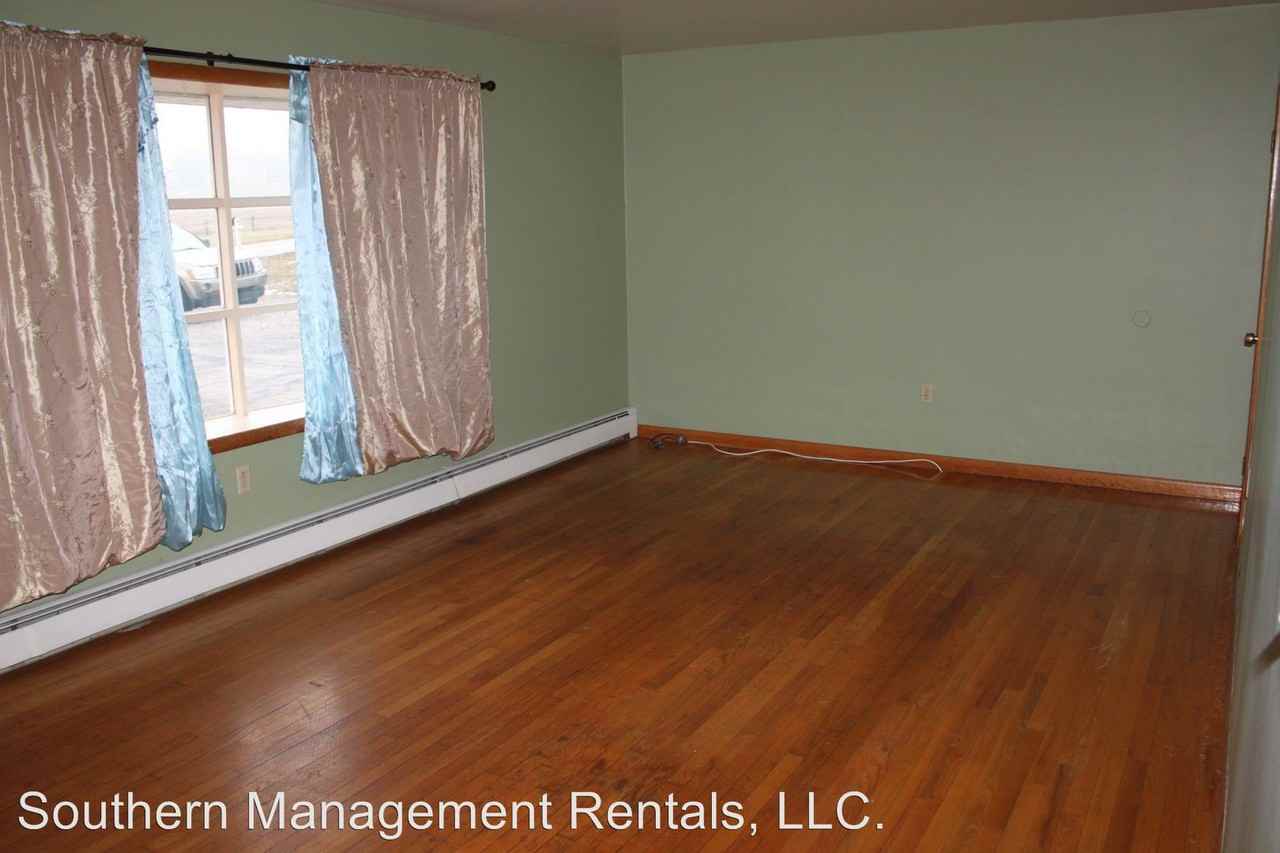 15056 Boyer Rd - Photo 3 of 4