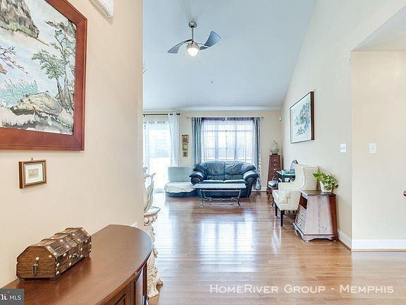 10206 Sunset Vw - Photo 2 of 18