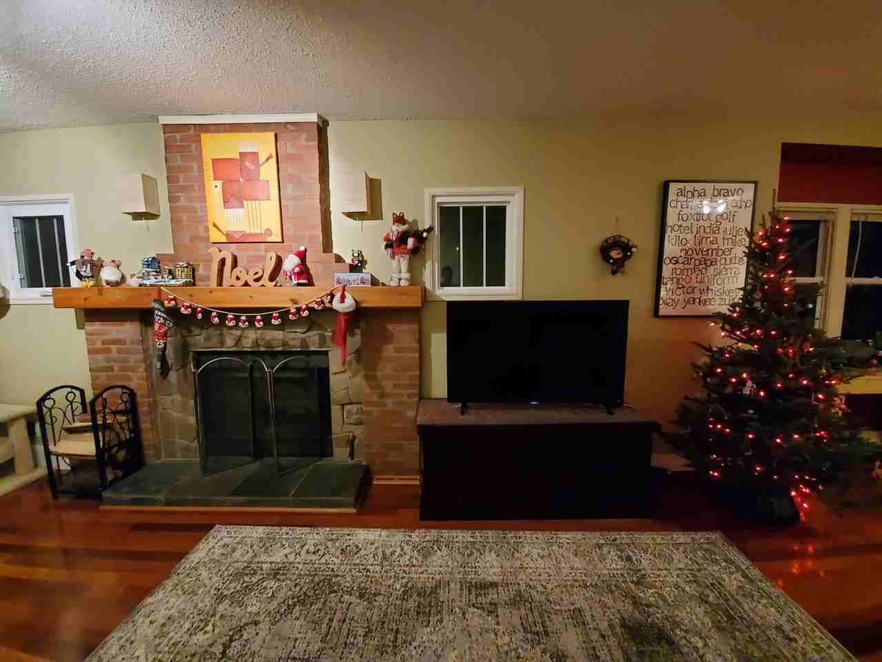 1906 Spiller Road Southeast - Photo 3 of 11