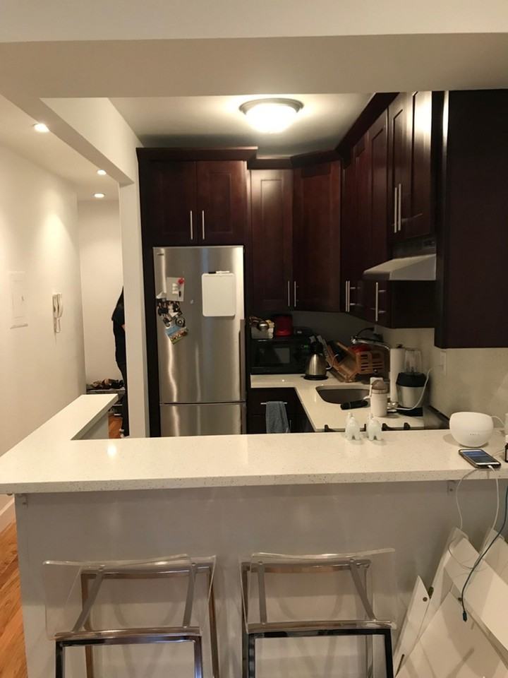 244 E. Houston - Photo 3 of 10