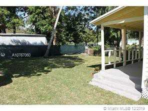 3611 Oak Avenue - Photo 3 of 4