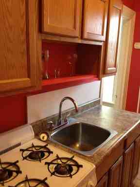 2220 Perkiomen Ave - Photo 2 of 8