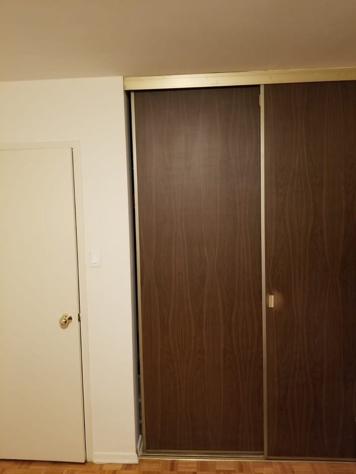 25 Warrender Avenue - Photo 3 of 11