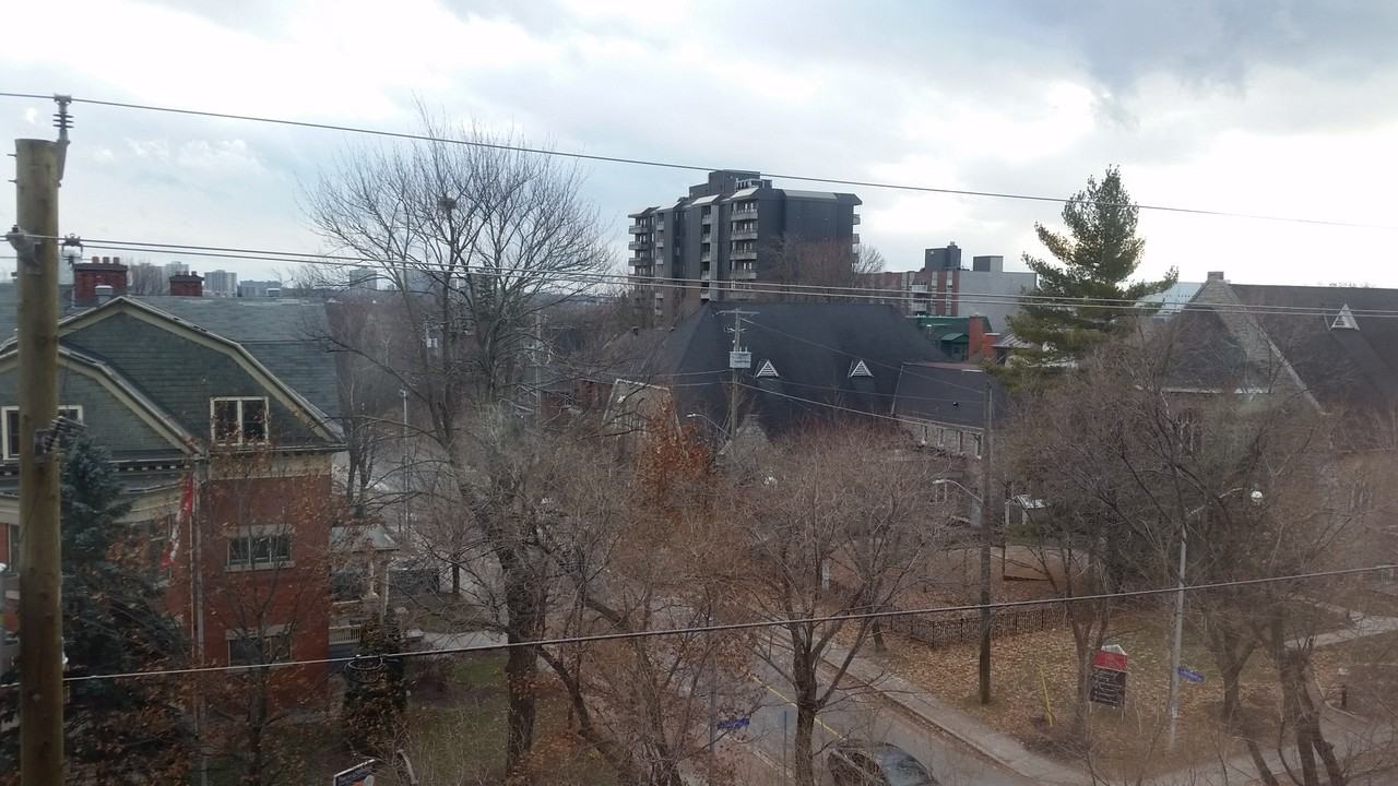 373 Laurier Avenue East - Photo 7 of 11
