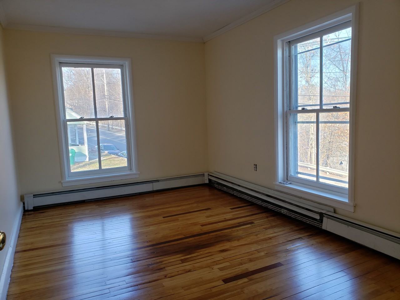 40 Chestnut Street - Photo 3 of 9